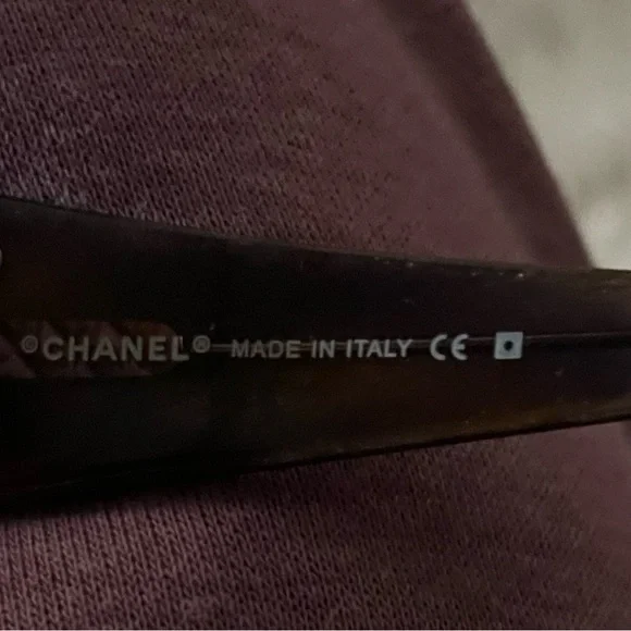 CHANEL 4017 Tortoise Pearl CC Sunglasses | 61□17 | $295 - Picture 4 of 12